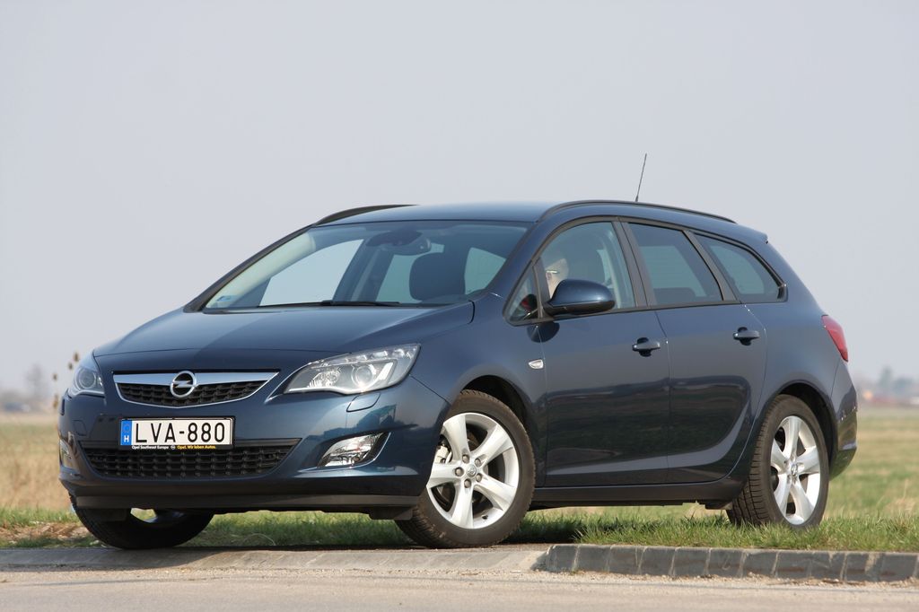 OPEL ASTRA J
