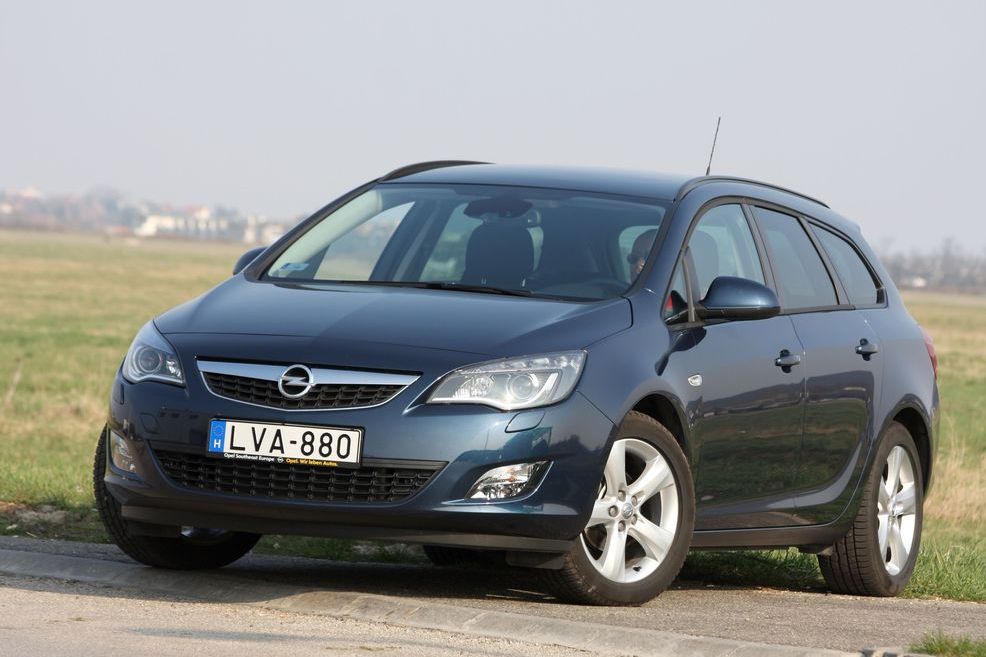OPEL ASTRA J