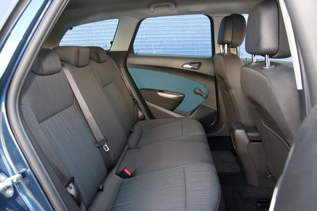 OPEL ASTRA J