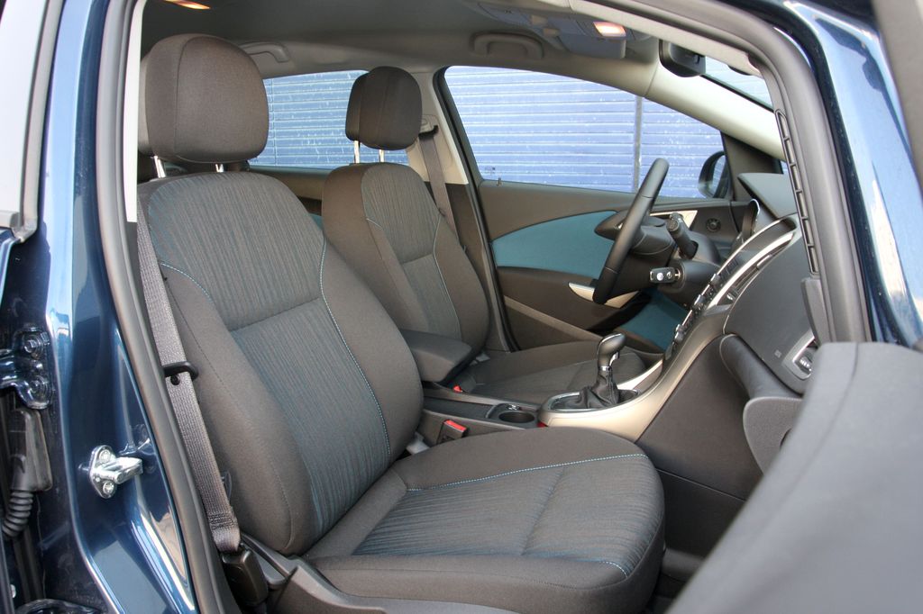 OPEL ASTRA J