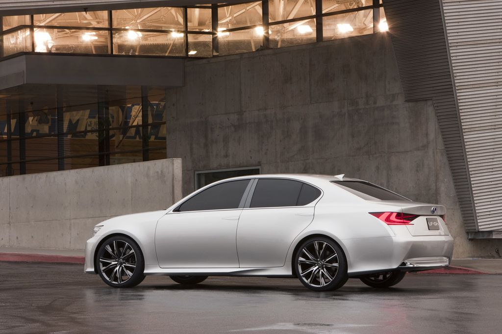 LEXUS GS