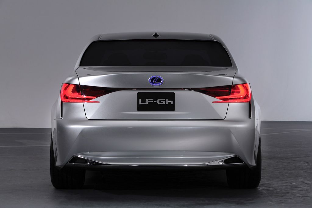 LEXUS GS