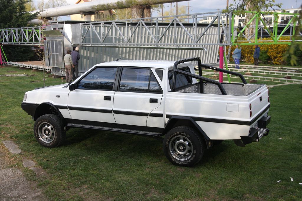 POLONEZ