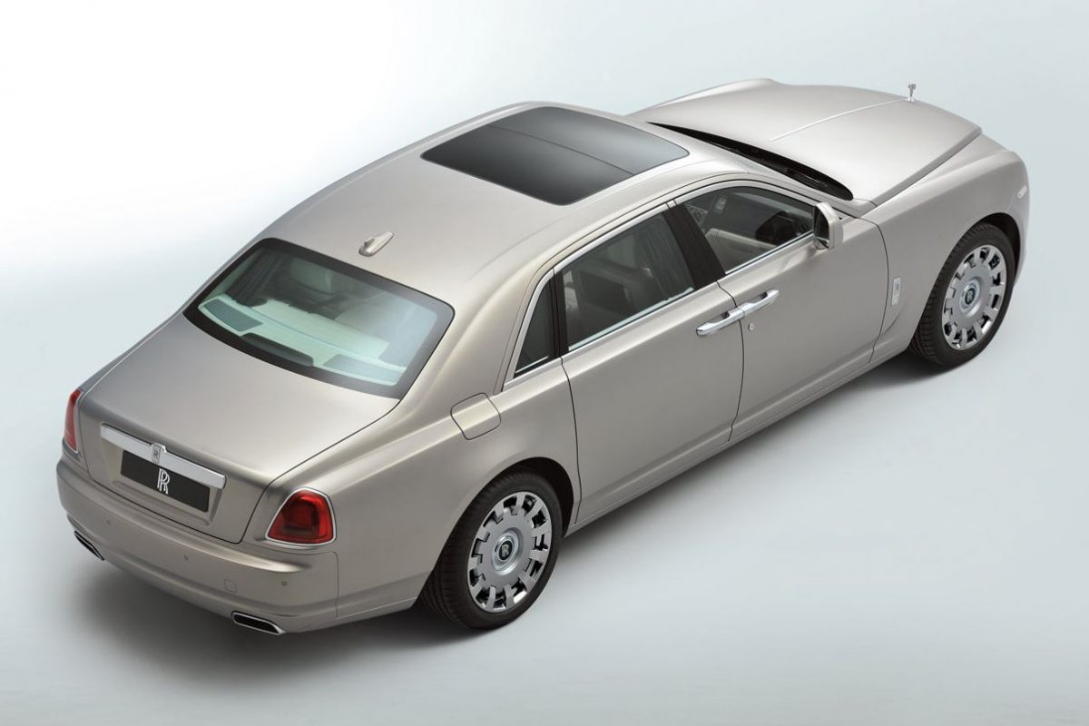 ROLLS-ROYCE GHOST