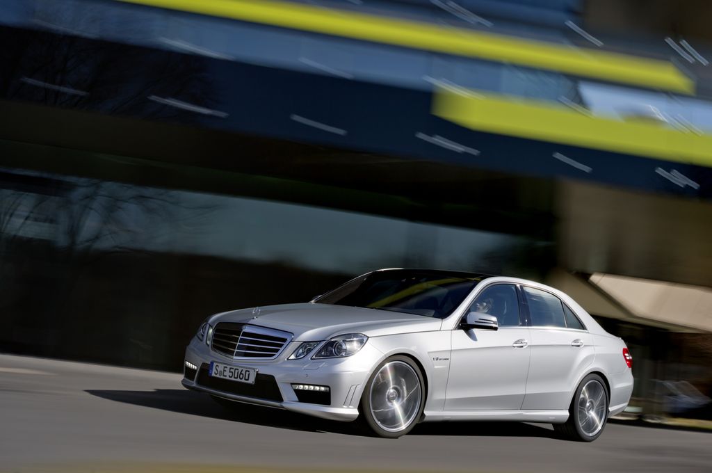 MERCEDES-BENZ E 63 AMG