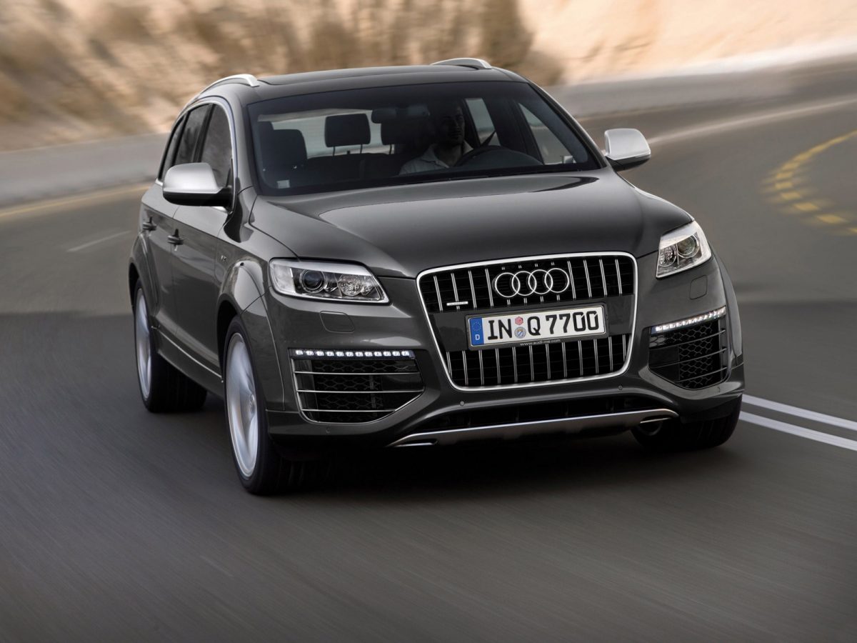 AUDI Q7