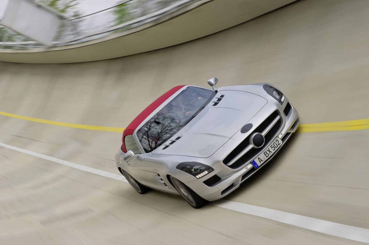 MERCEDES-BENZ SLS AMG