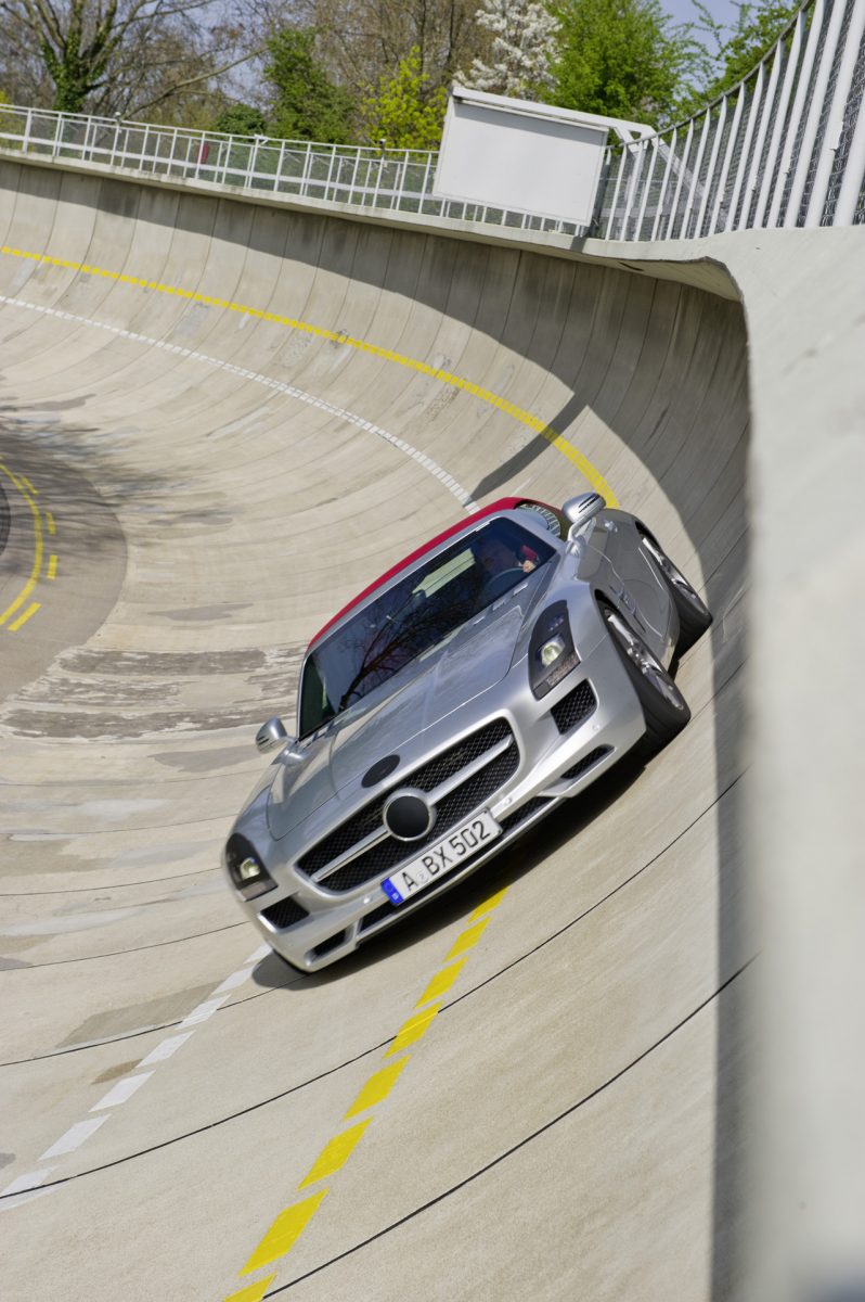 MERCEDES-BENZ SLS-OSZTÁLY