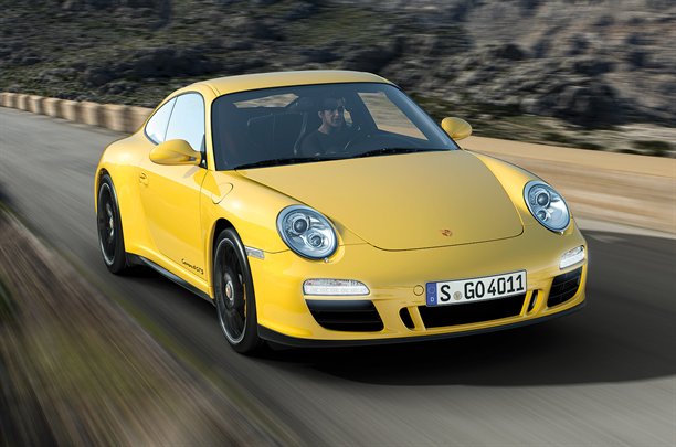 PORSCHE 911