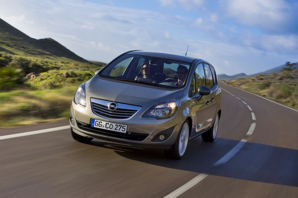 OPEL ASTRA J