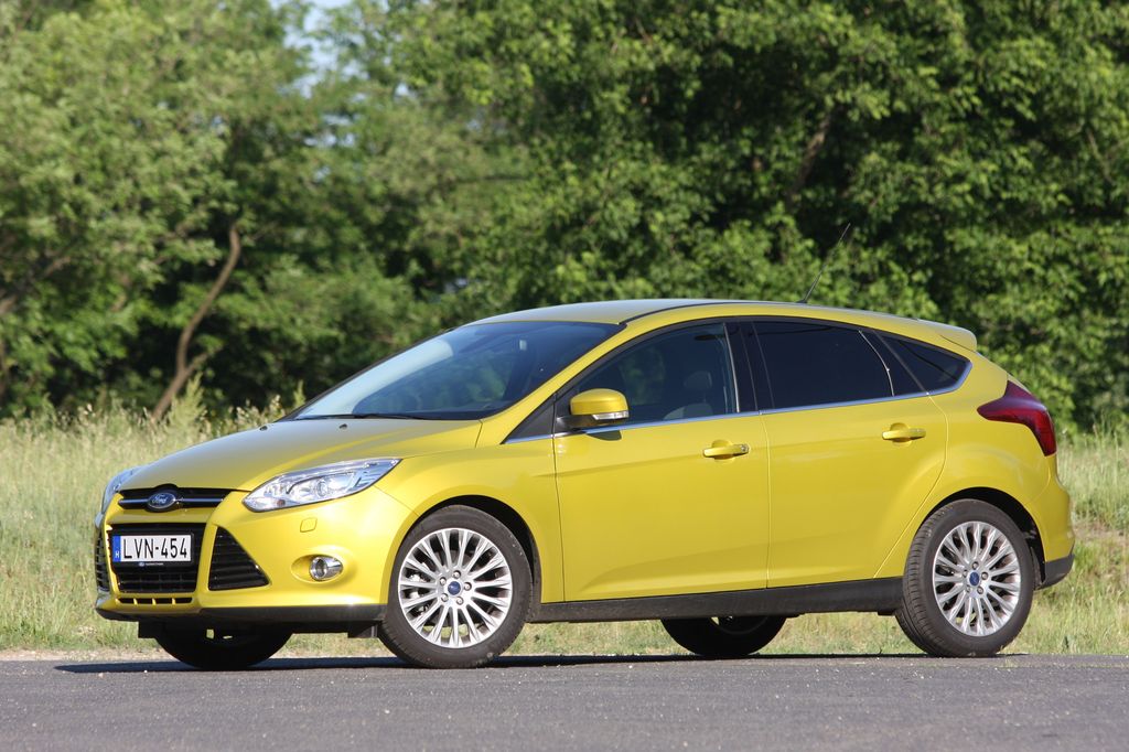 FORD FOCUS