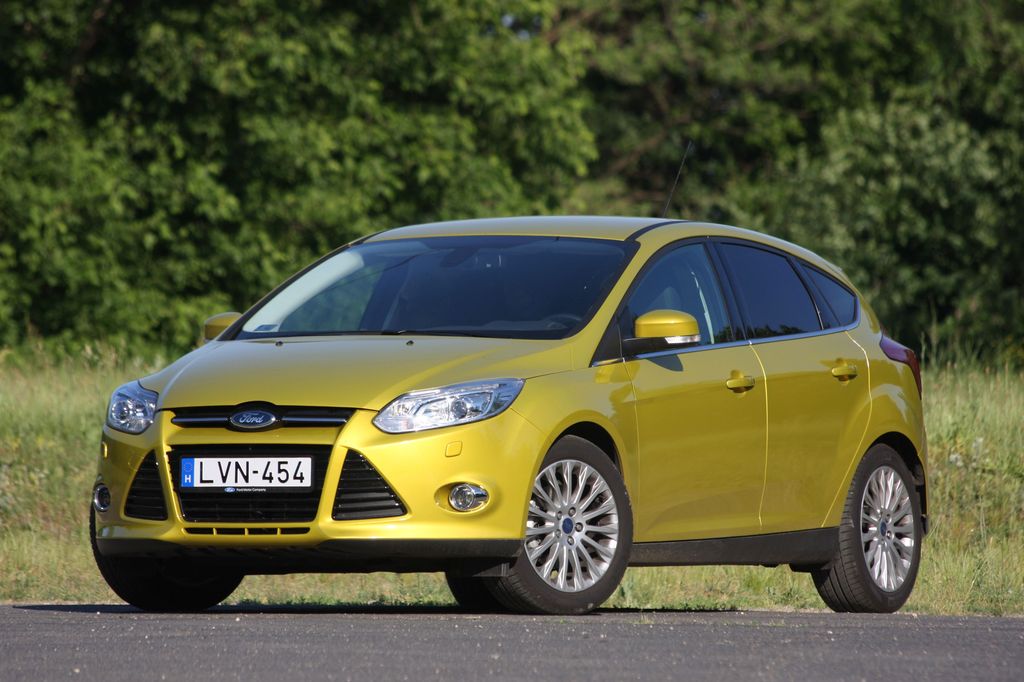 FORD FOCUS