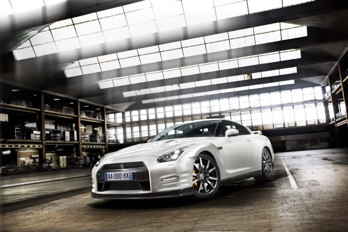 NISSAN GT-R