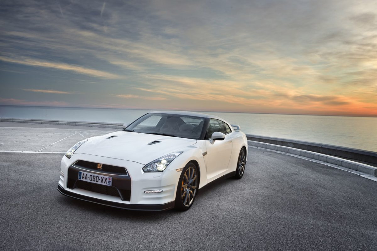 NISSAN GT-R