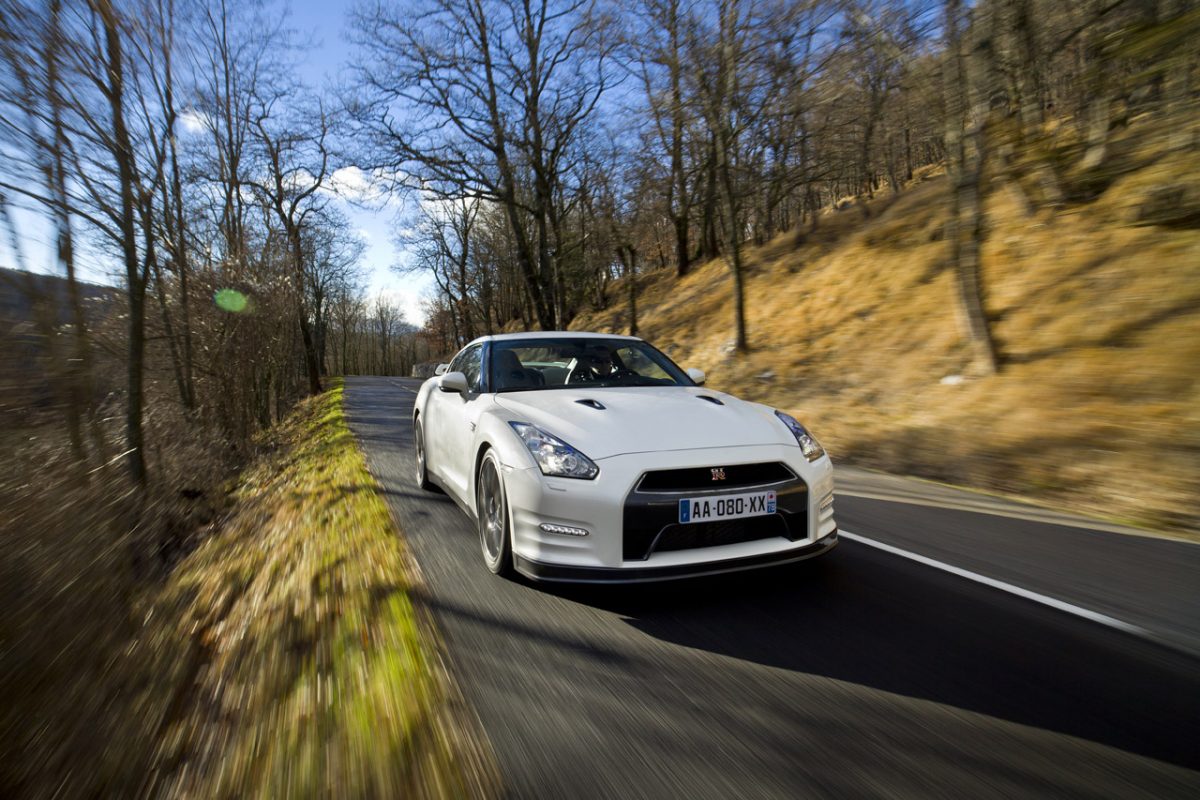 NISSAN GT-R