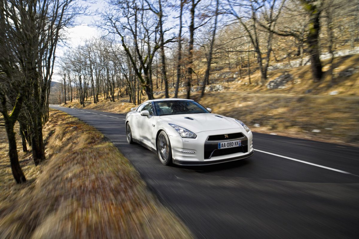 NISSAN GT-R