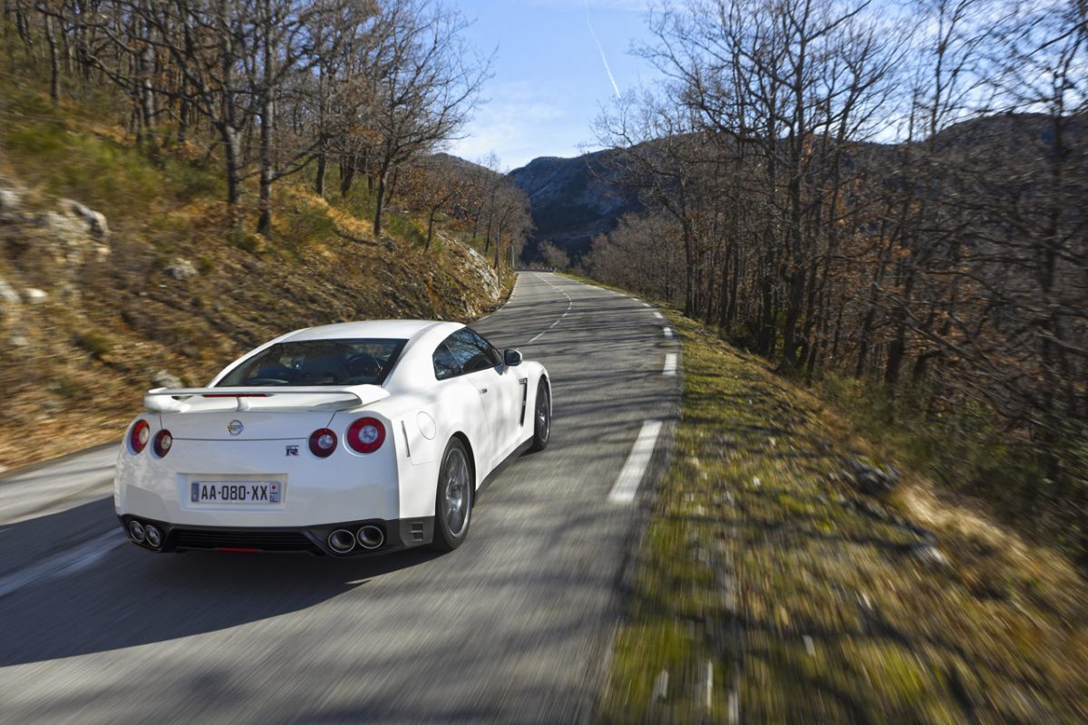 NISSAN GT-R