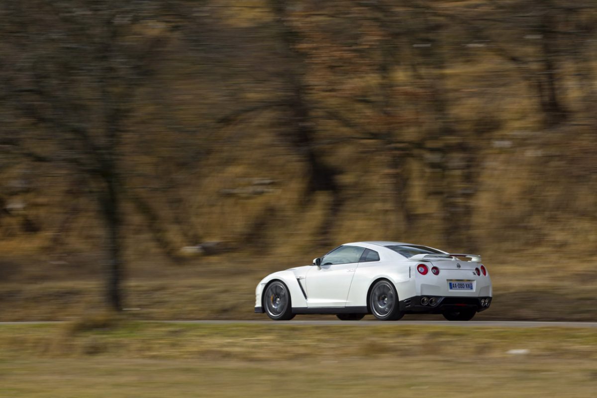 NISSAN GT-R