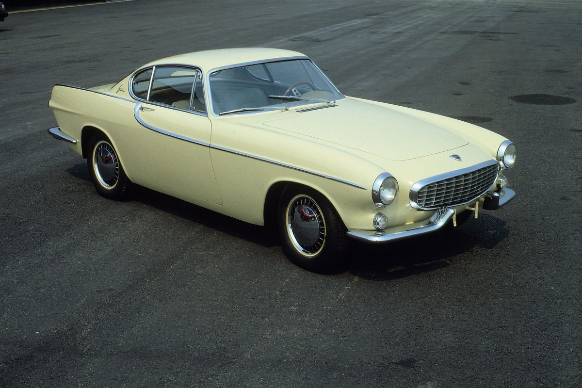 VOLVO 1800