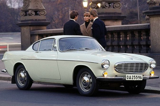 VOLVO 1800