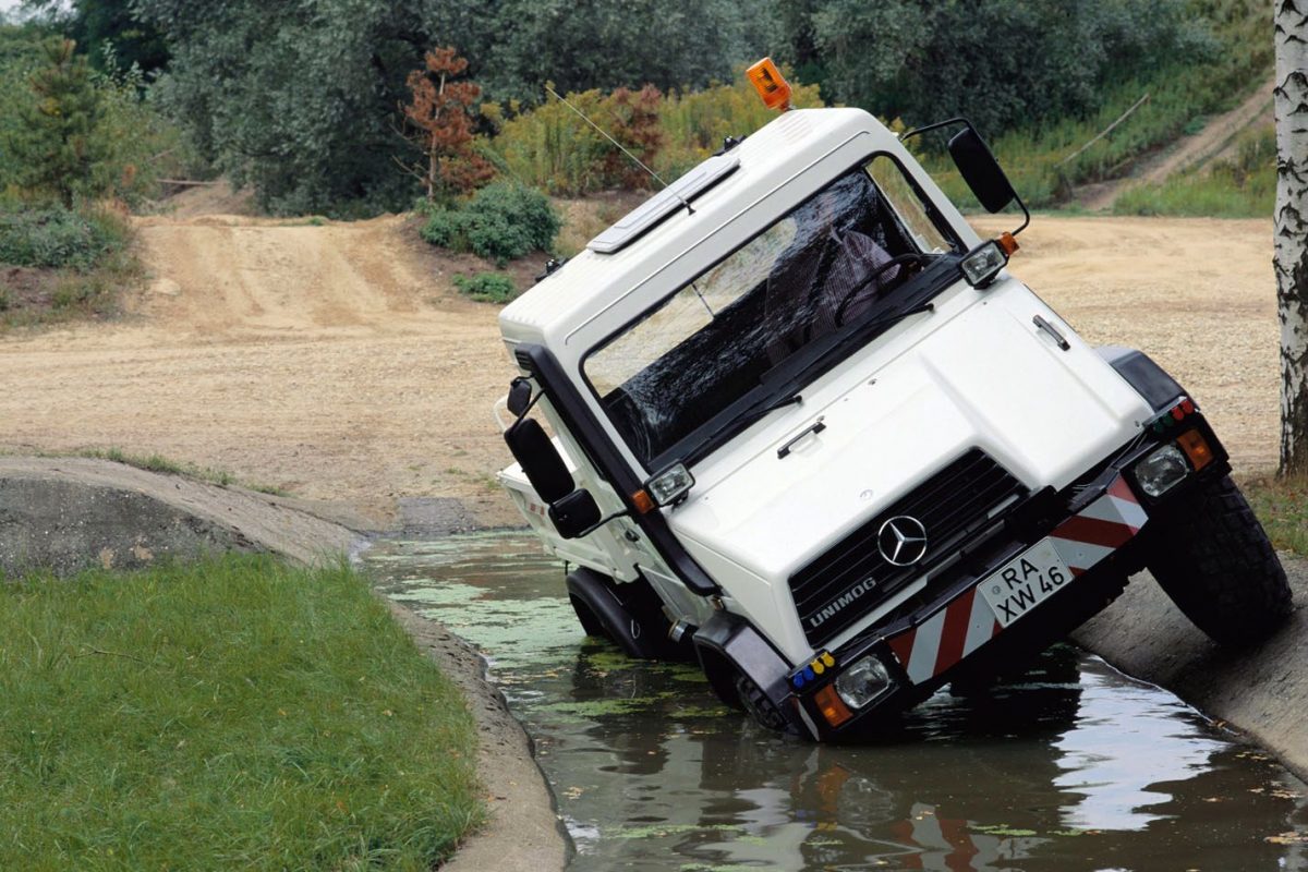 MERCEDES-BENZ VARIO