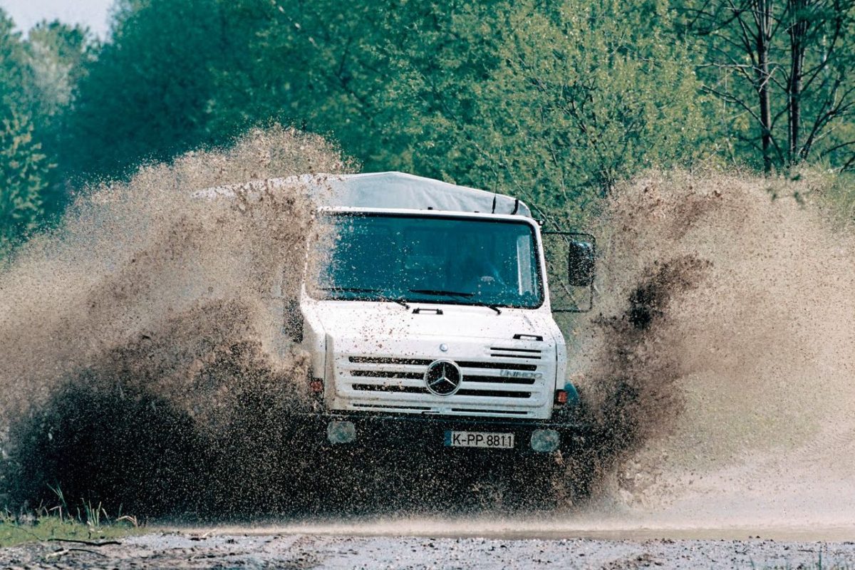 MERCEDES-BENZ VARIO