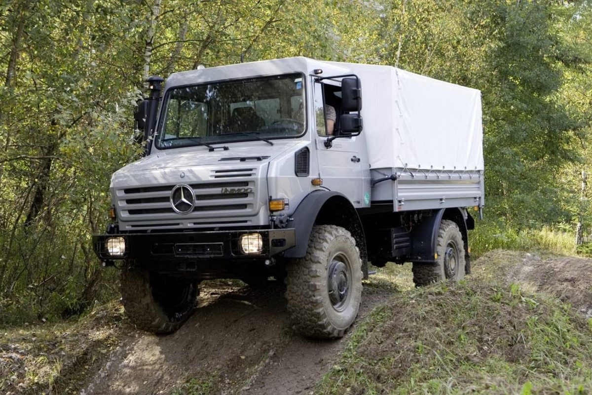 MERCEDES-BENZ VARIO