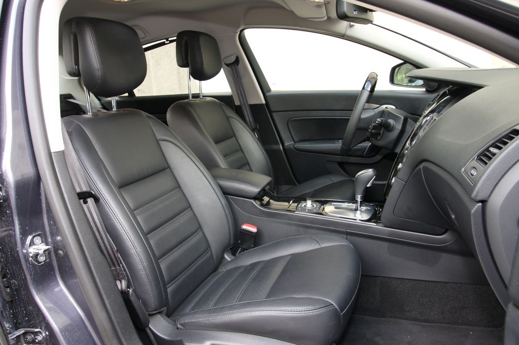 RENAULT LATITUDE