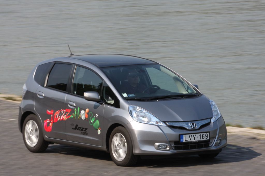 HONDA JAZZ