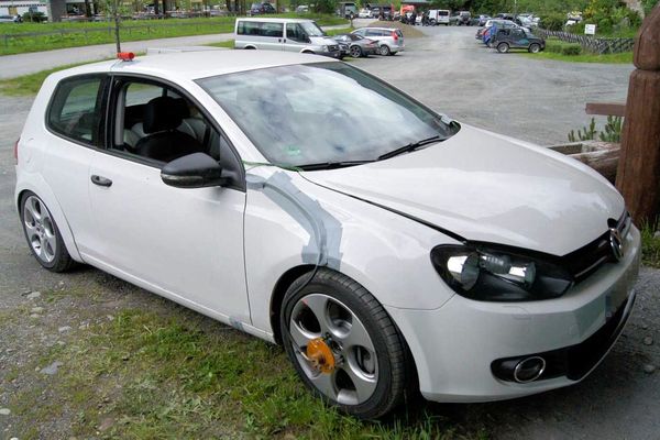 VOLKSWAGEN GOLF VI
