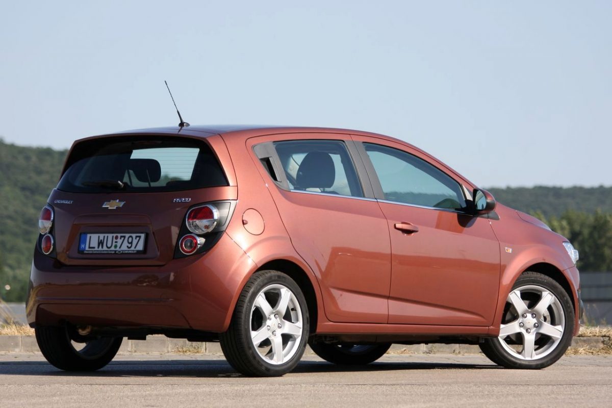 CHEVROLET AVEO