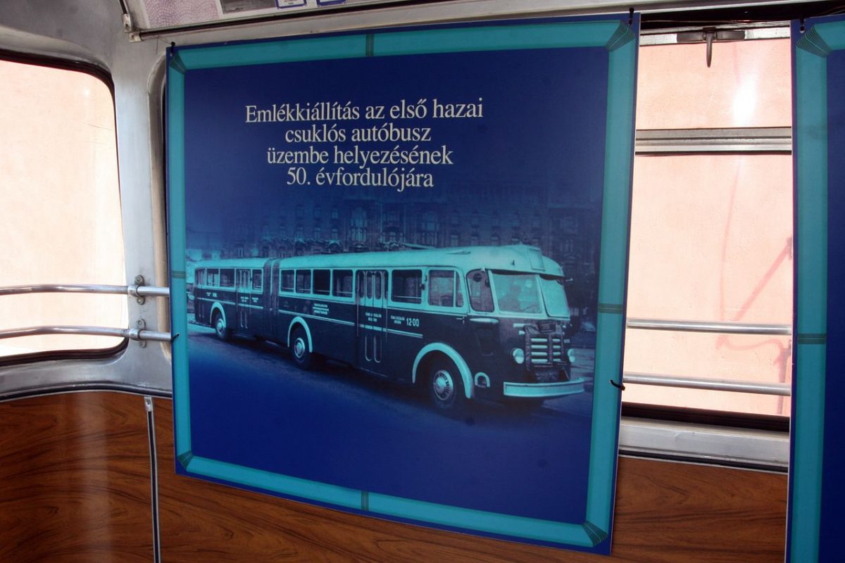 MERCEDES-BENZ VARIO