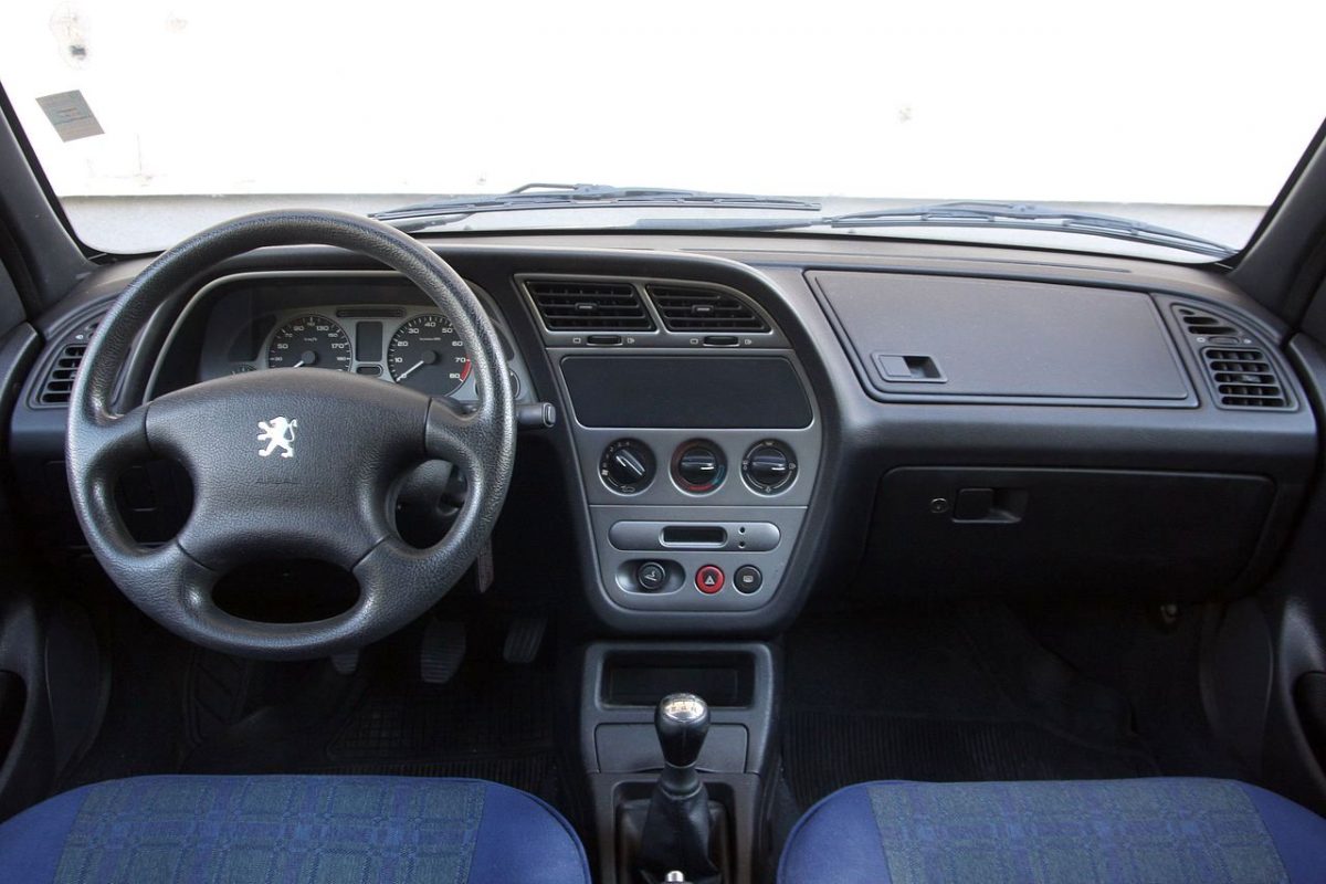 PEUGEOT 306