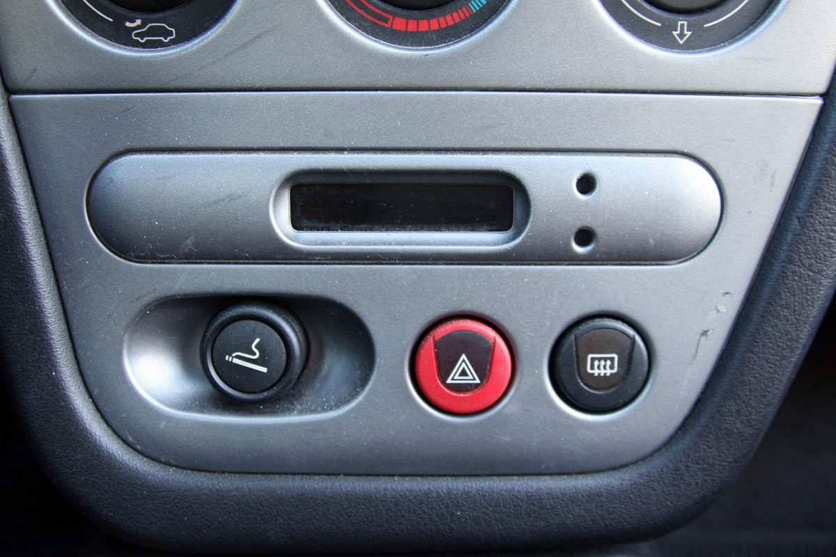 PEUGEOT 306