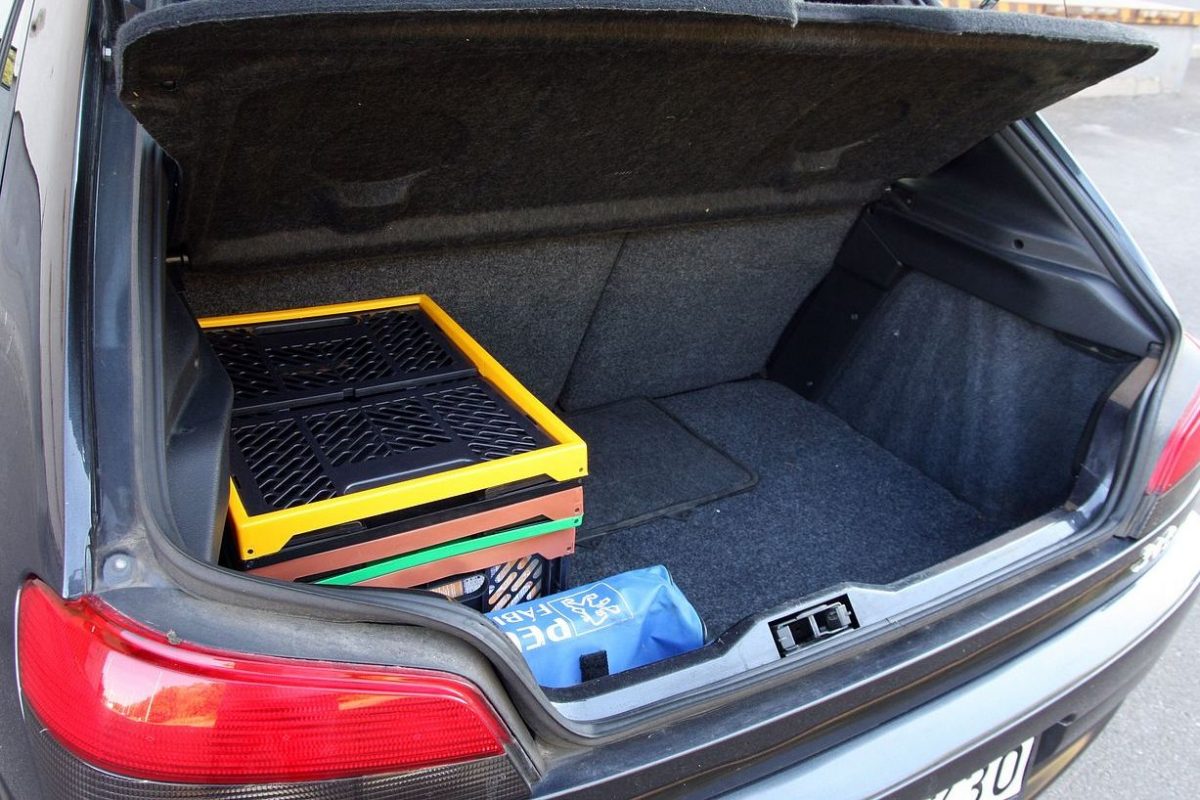 PEUGEOT 306