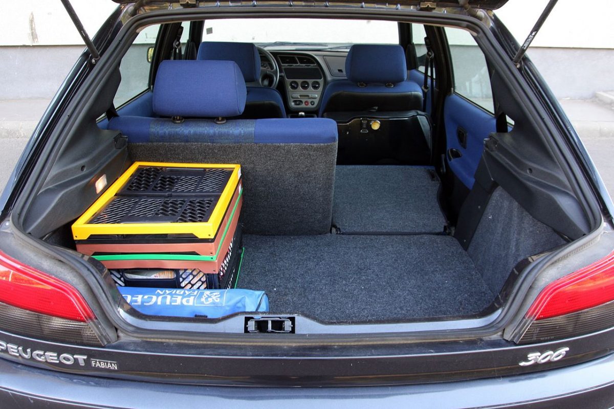 PEUGEOT 306