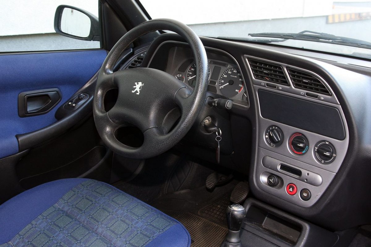 PEUGEOT 306