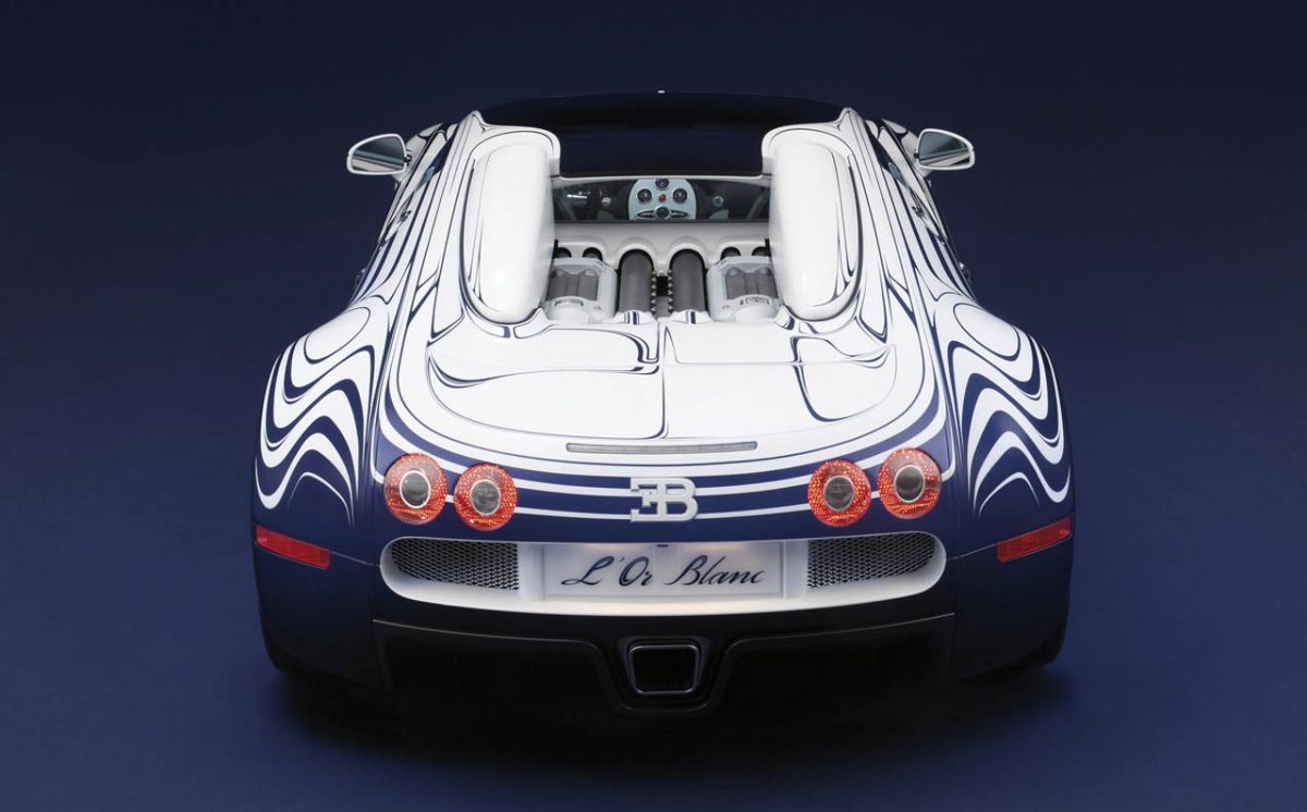 BUGATTI VEYRON