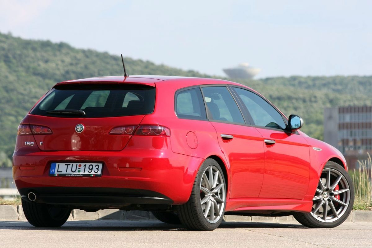 ALFA ROMEO 159