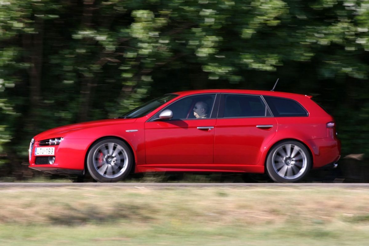 ALFA ROMEO 159