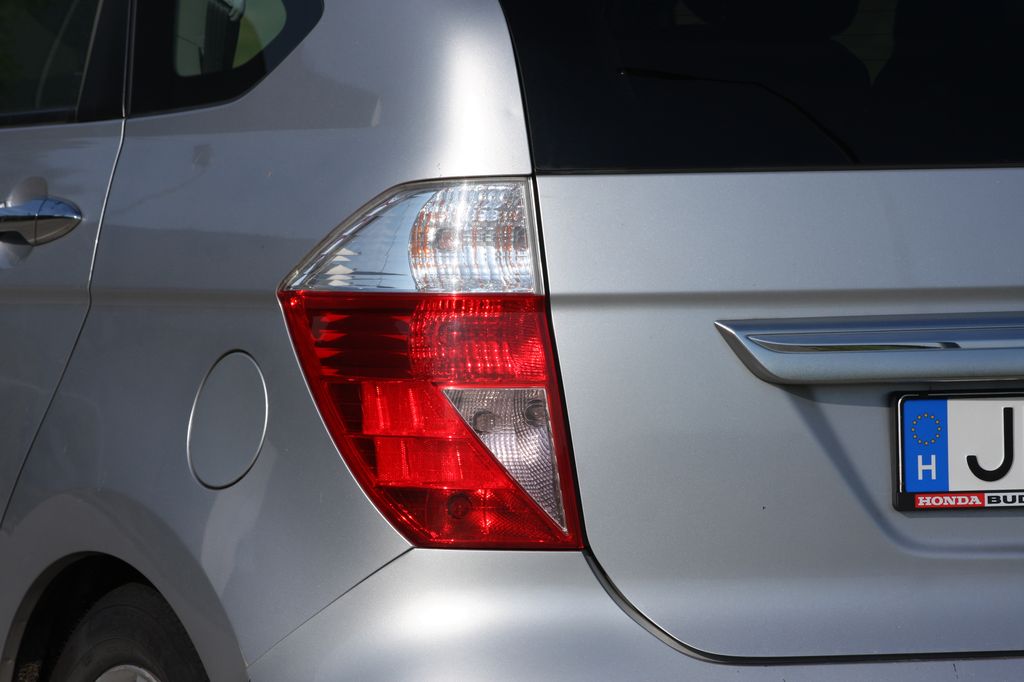 HONDA FR-V