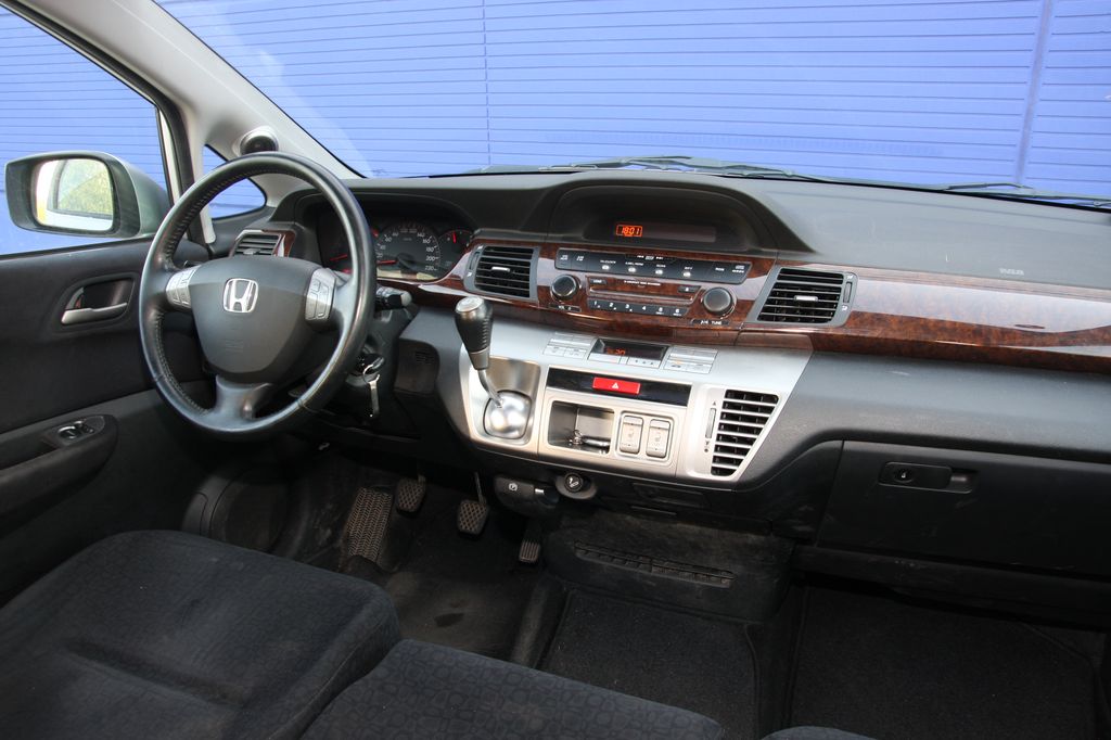 HONDA FR-V