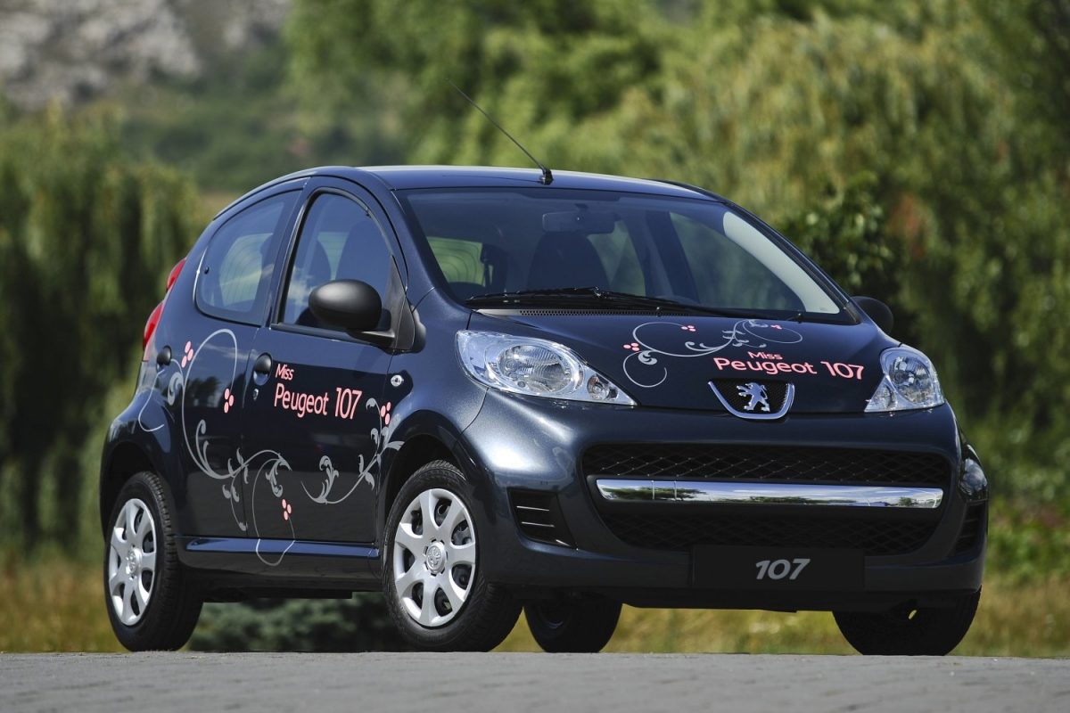 PEUGEOT 107