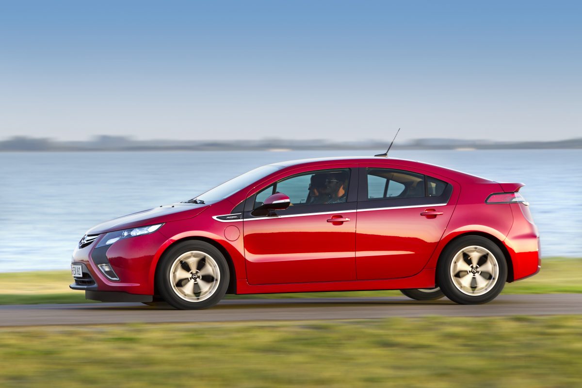 OPEL COMMODORE