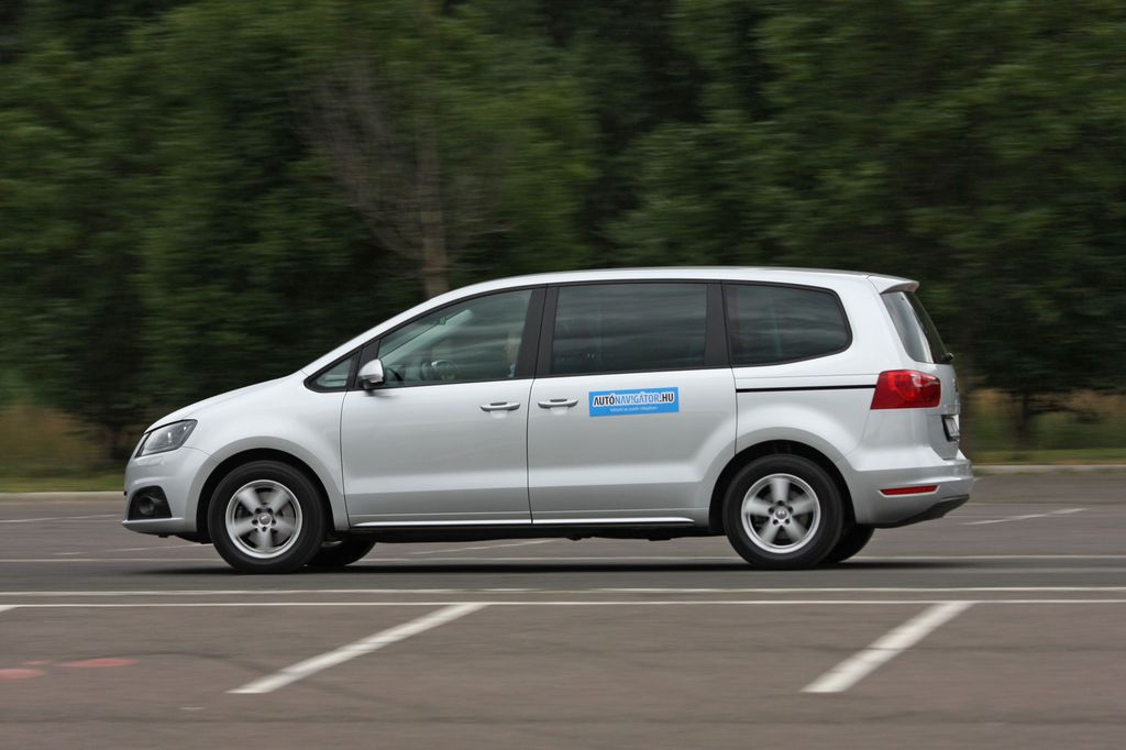 SEAT ALHAMBRA