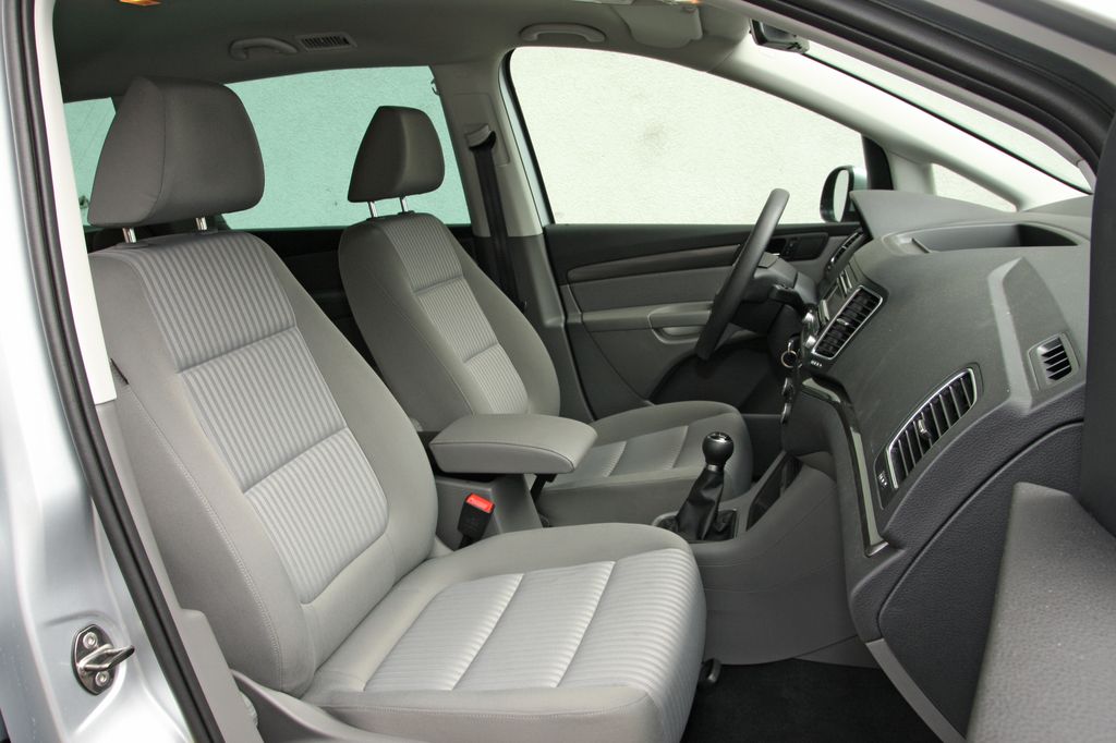 SEAT ALHAMBRA