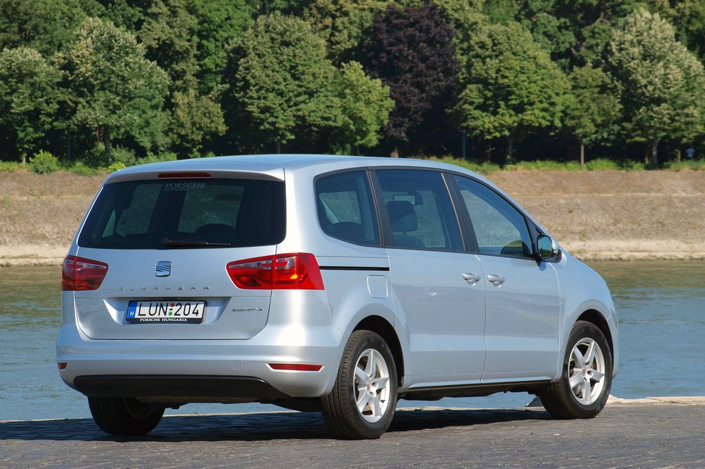 SEAT ALHAMBRA