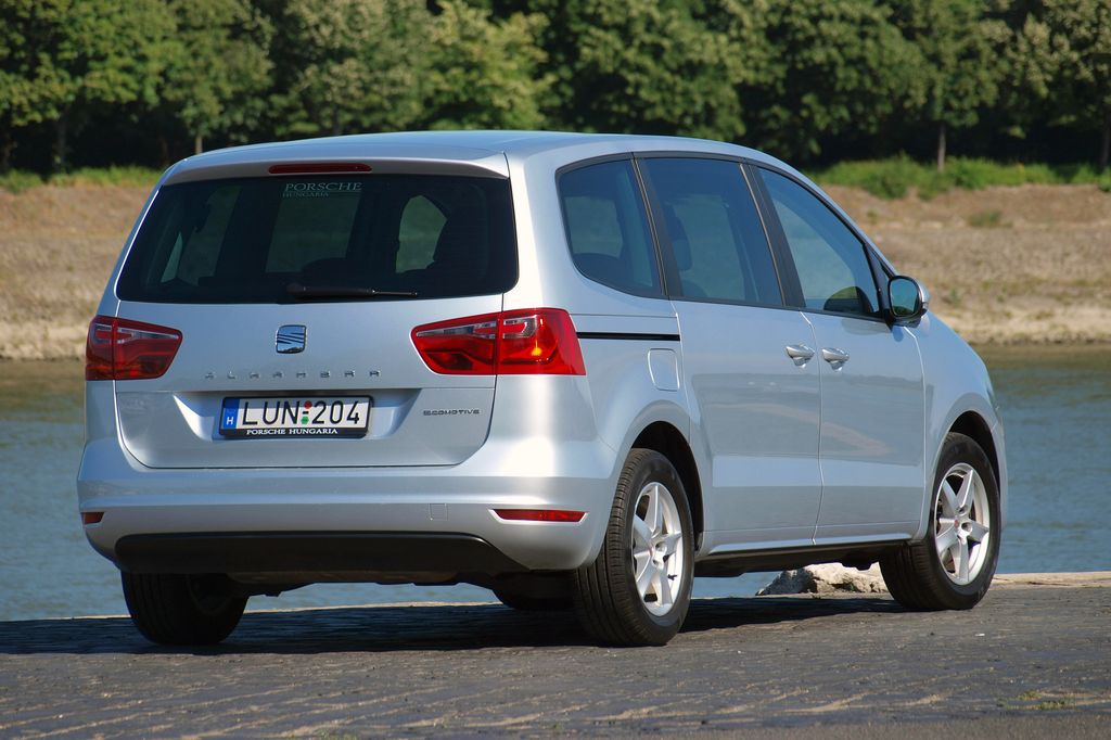 SEAT ALHAMBRA