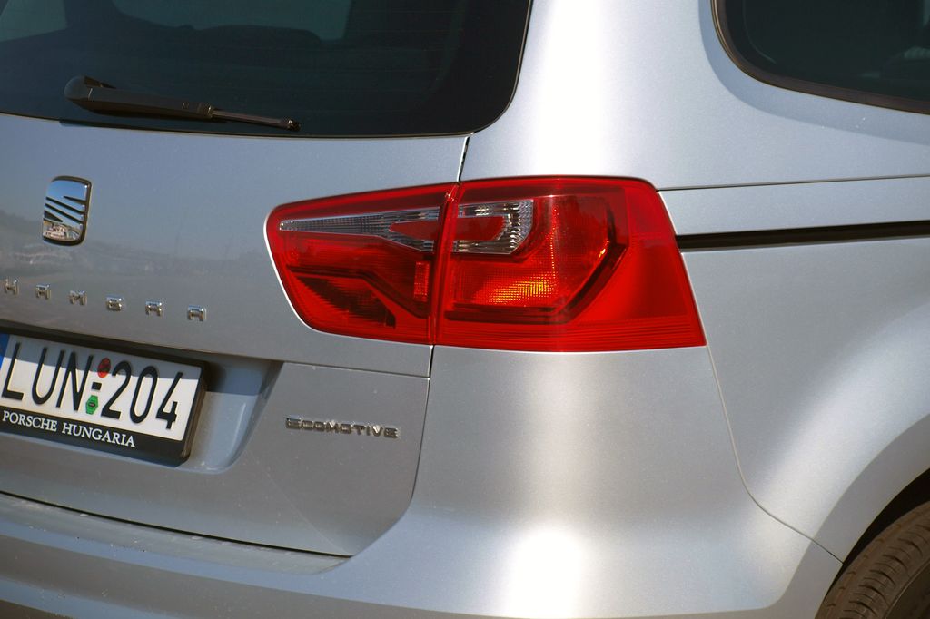 SEAT ALHAMBRA