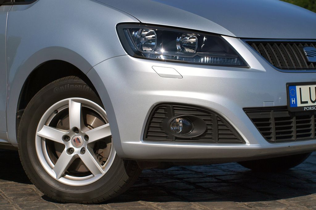 SEAT ALHAMBRA